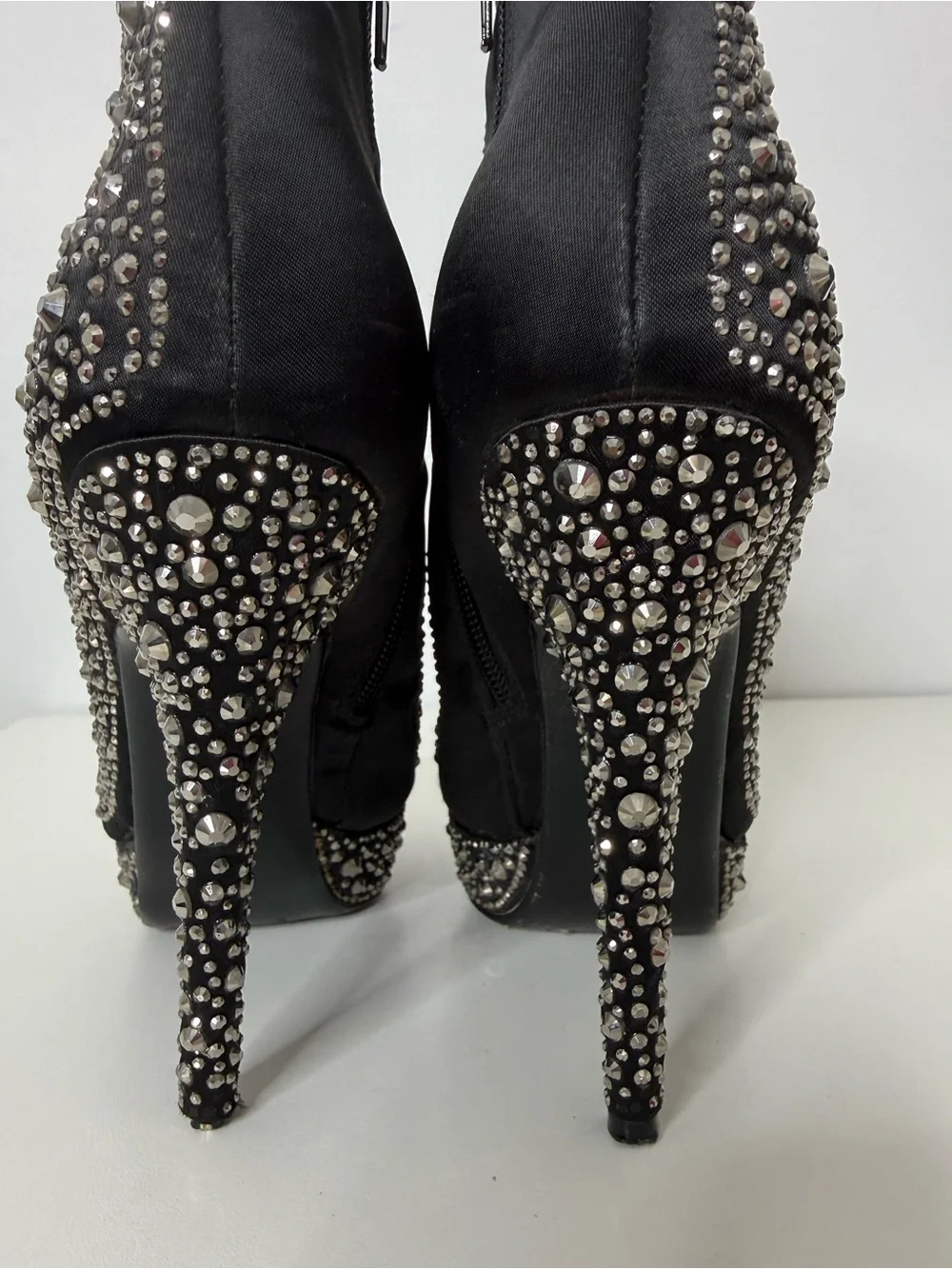 Helen's Heart Black Faceted All Over Sparkle Platform Stiletto Heel Bootie Sz 37